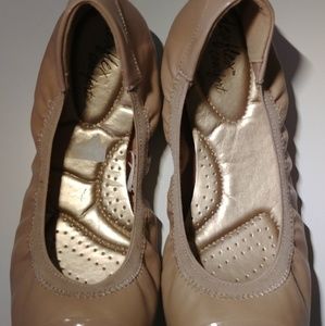 Dexflex comfort flats